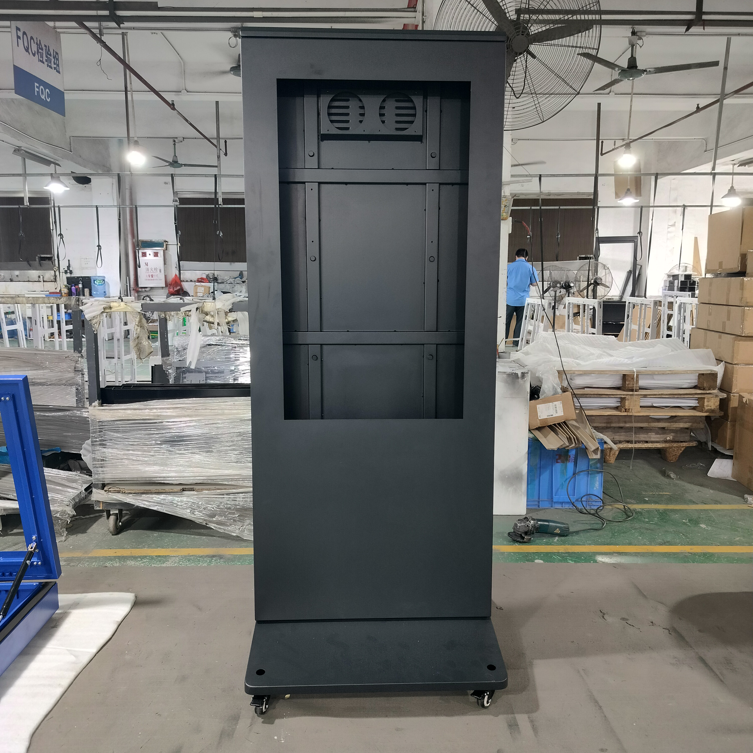 Portable LCD Display Cabinet - Custom Metal Enclosure for Commercial Use