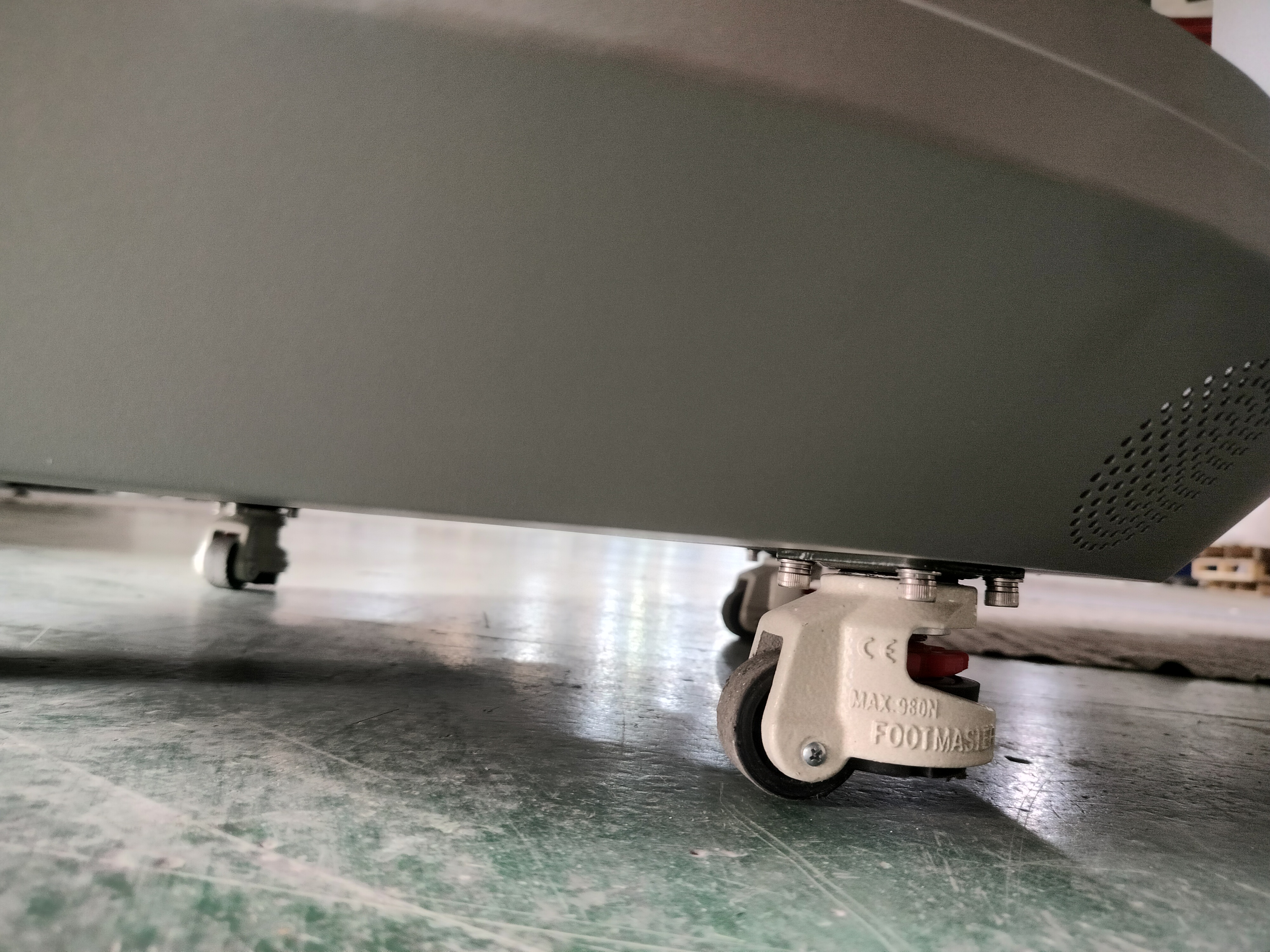 Coke Can P1.86 Indoor Front Maintenance Structure