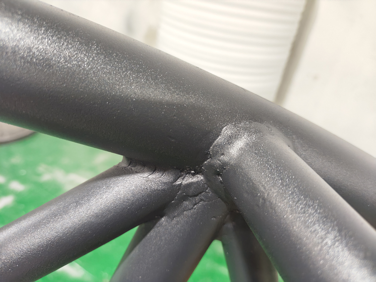 Curved Stage Truss System with Ground Support Base for LED and Lighting Structures