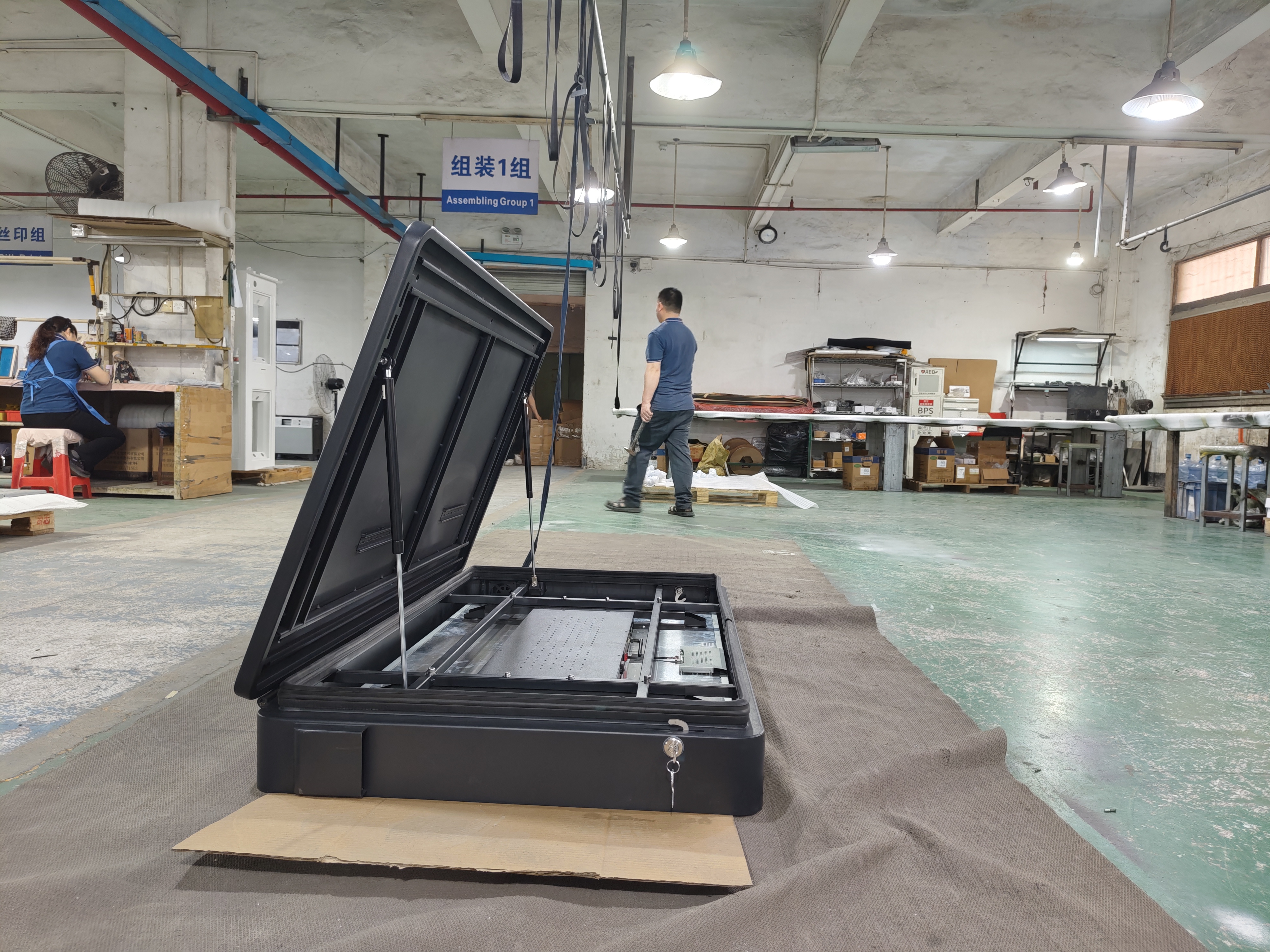 Custom Waterproof Outdoor LCD Display Protective Enclosure