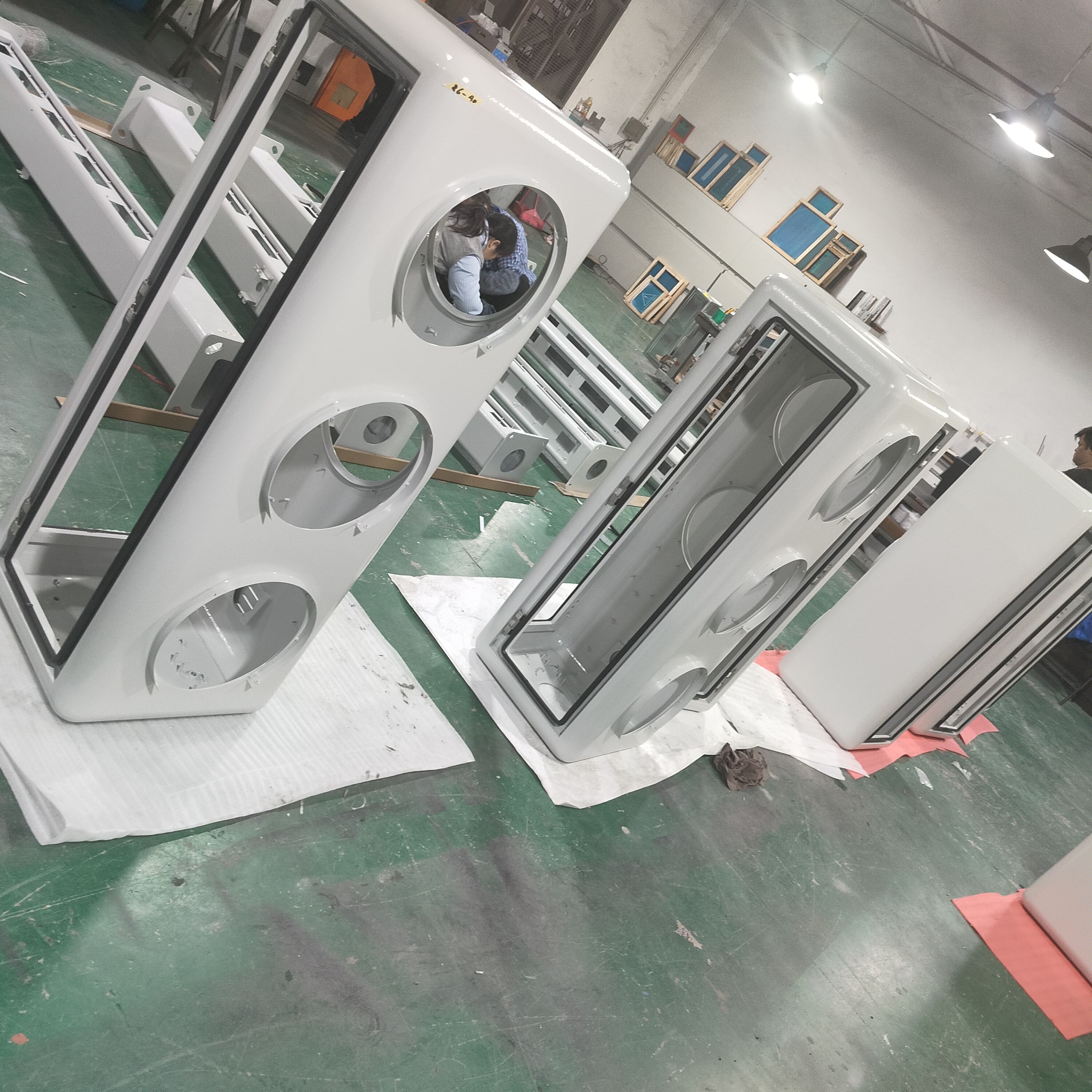 Custom Metal Traffic Signal Housing for LED Traffic Lights