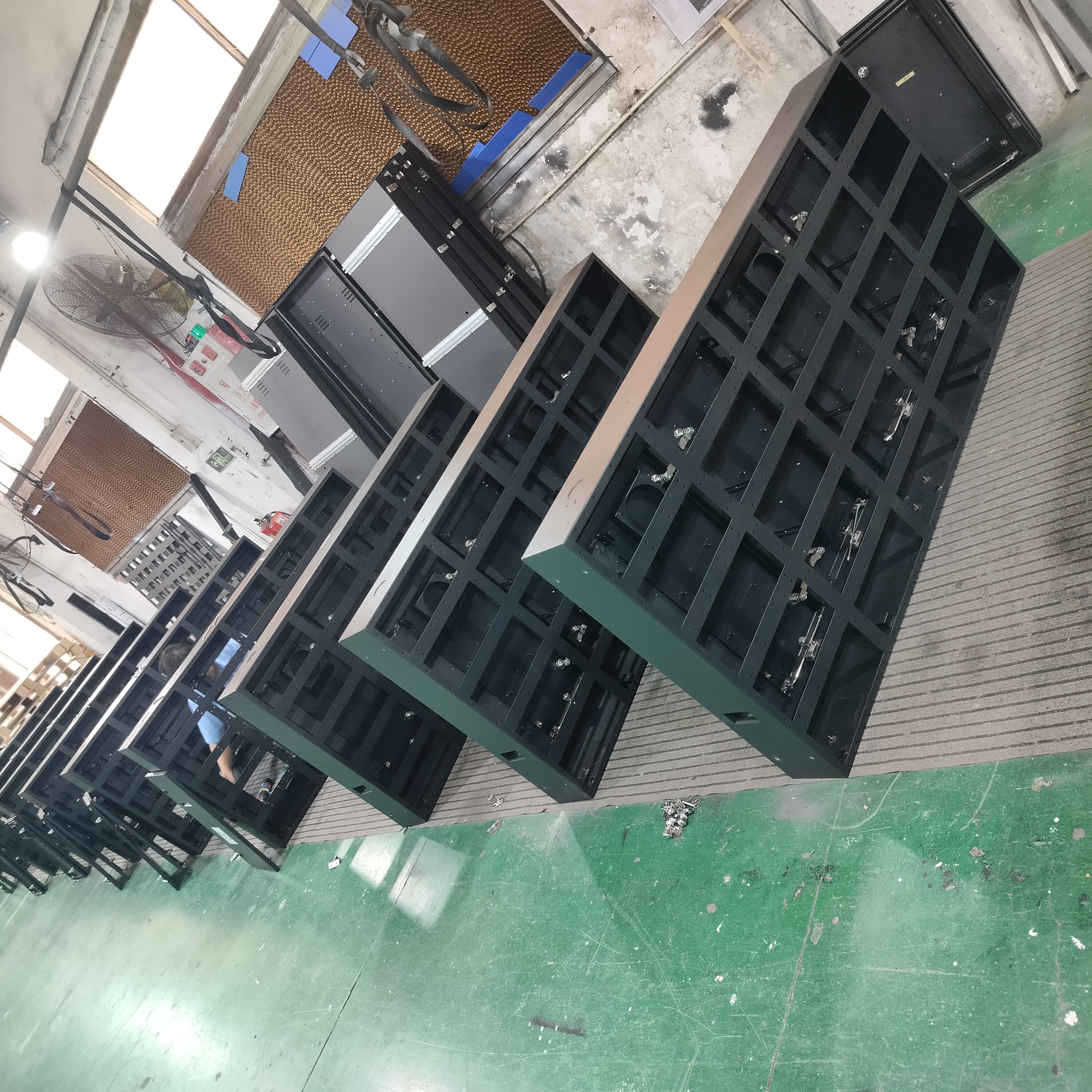 LED Cabinet for Advertising Screen