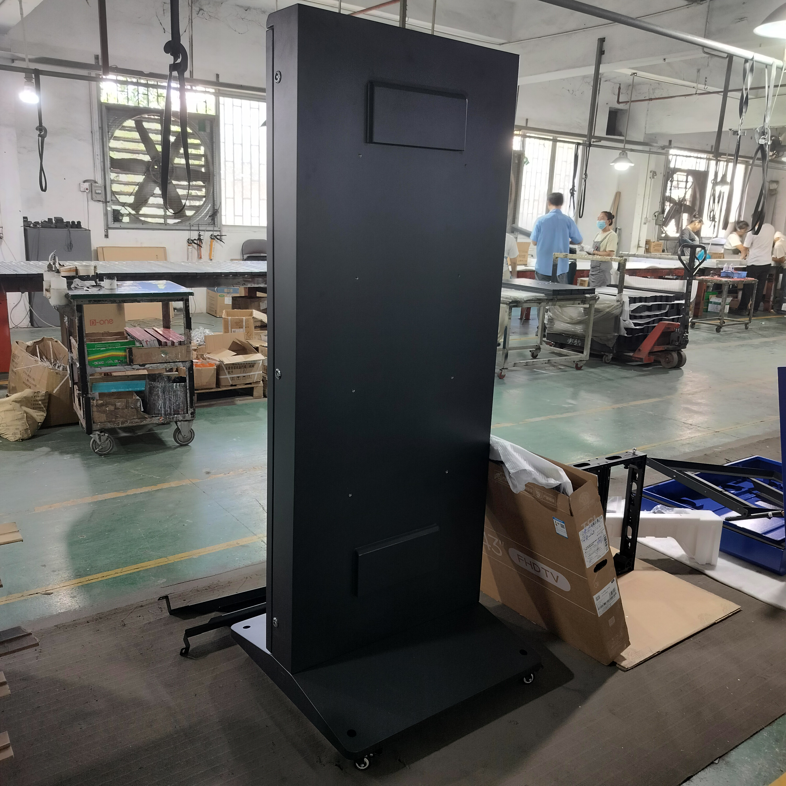 Portable LCD Display Cabinet - Custom Metal Enclosure for Commercial Use